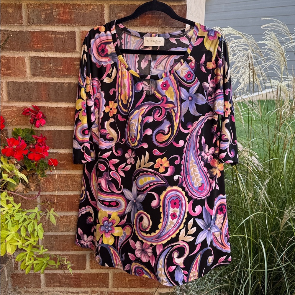 The Paisley Parrot by K.Lane’s Ladies XL?! Colorful Paisley Tunic Top
